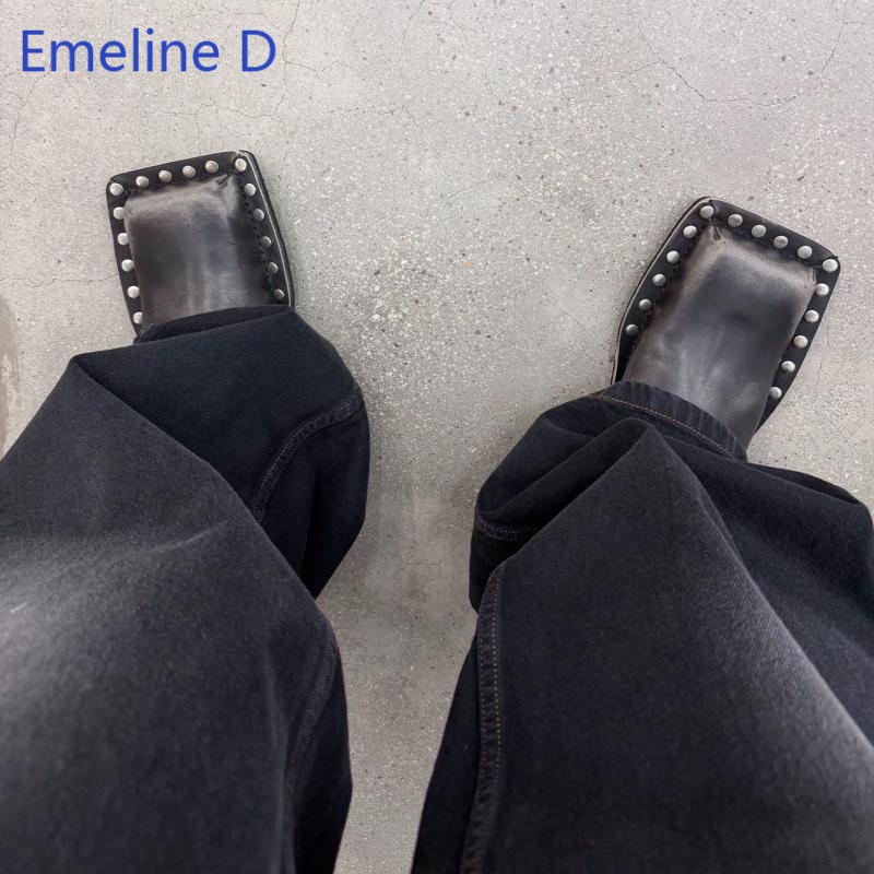 Sandálias Unissex de Bico Quad - Leatherwork Rivets avaliação e preço